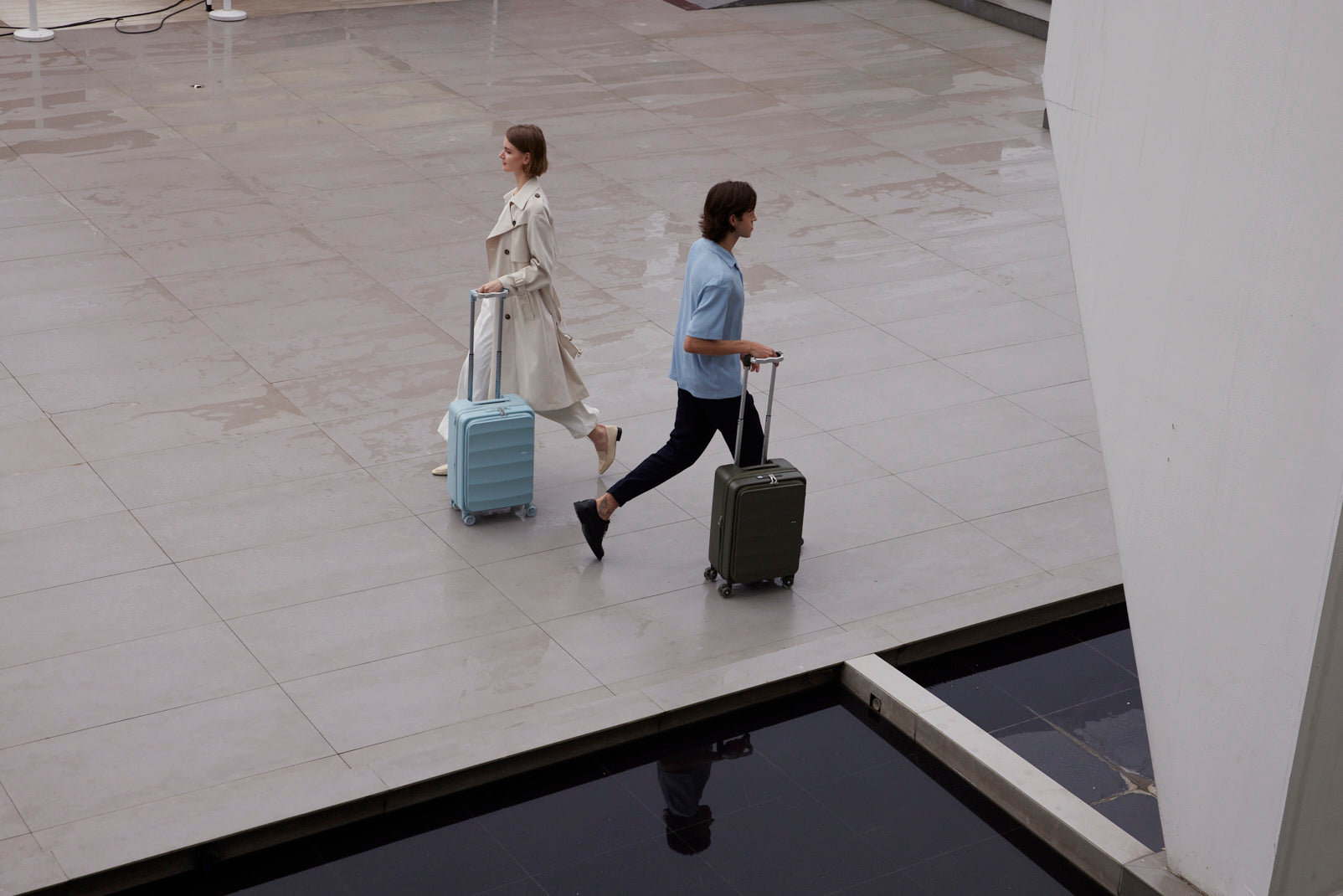 Less Airport Stress, More Travel Joy: The Luggage Features That Streamline Your Journey