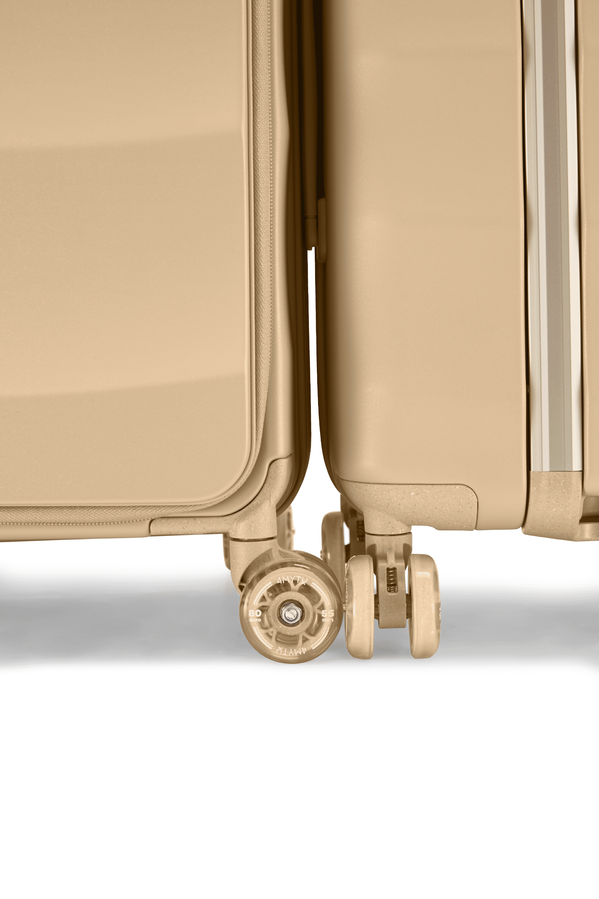 Max Tank Suitcases in Sandstorm