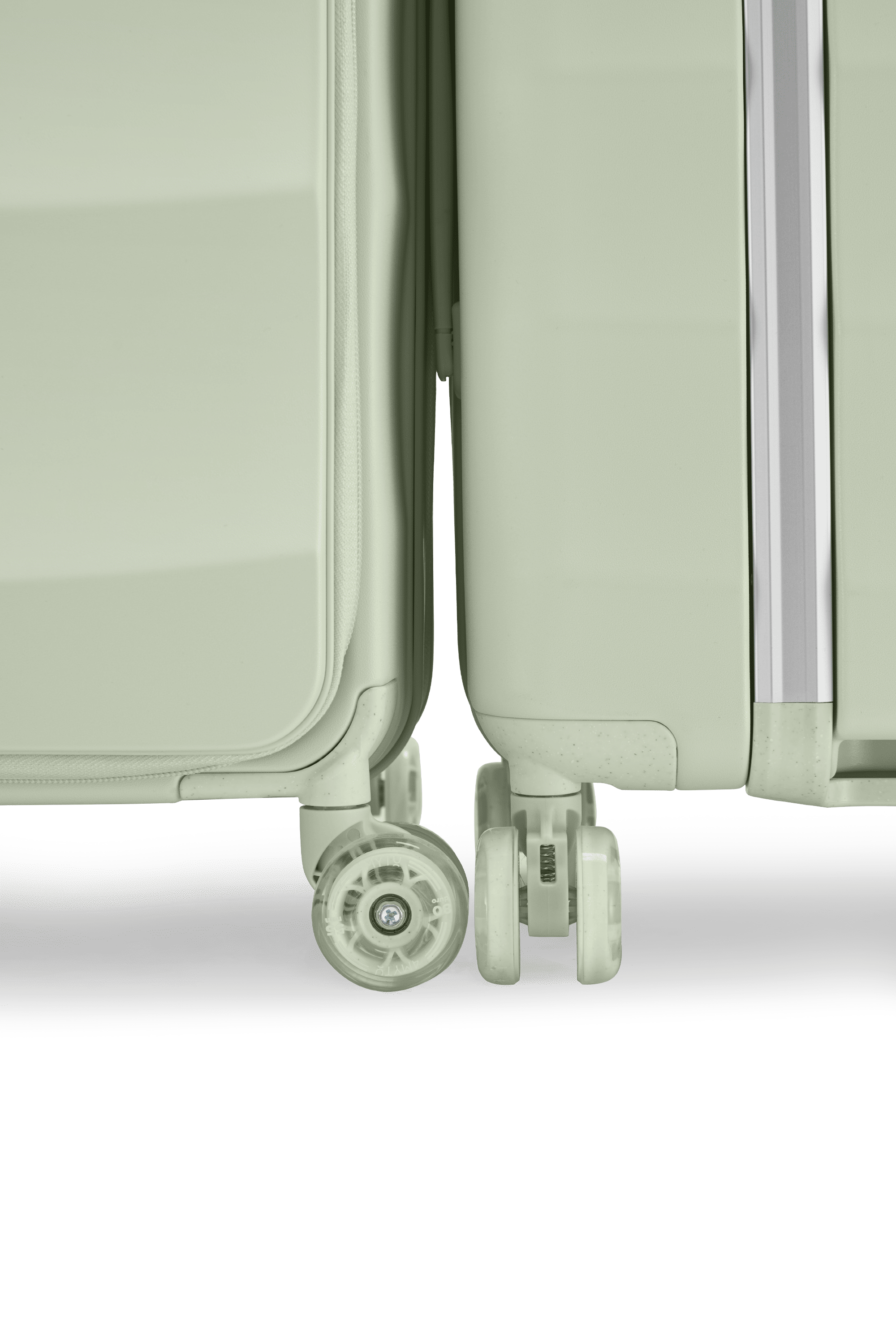Max Tank Suitcases in Mint Green