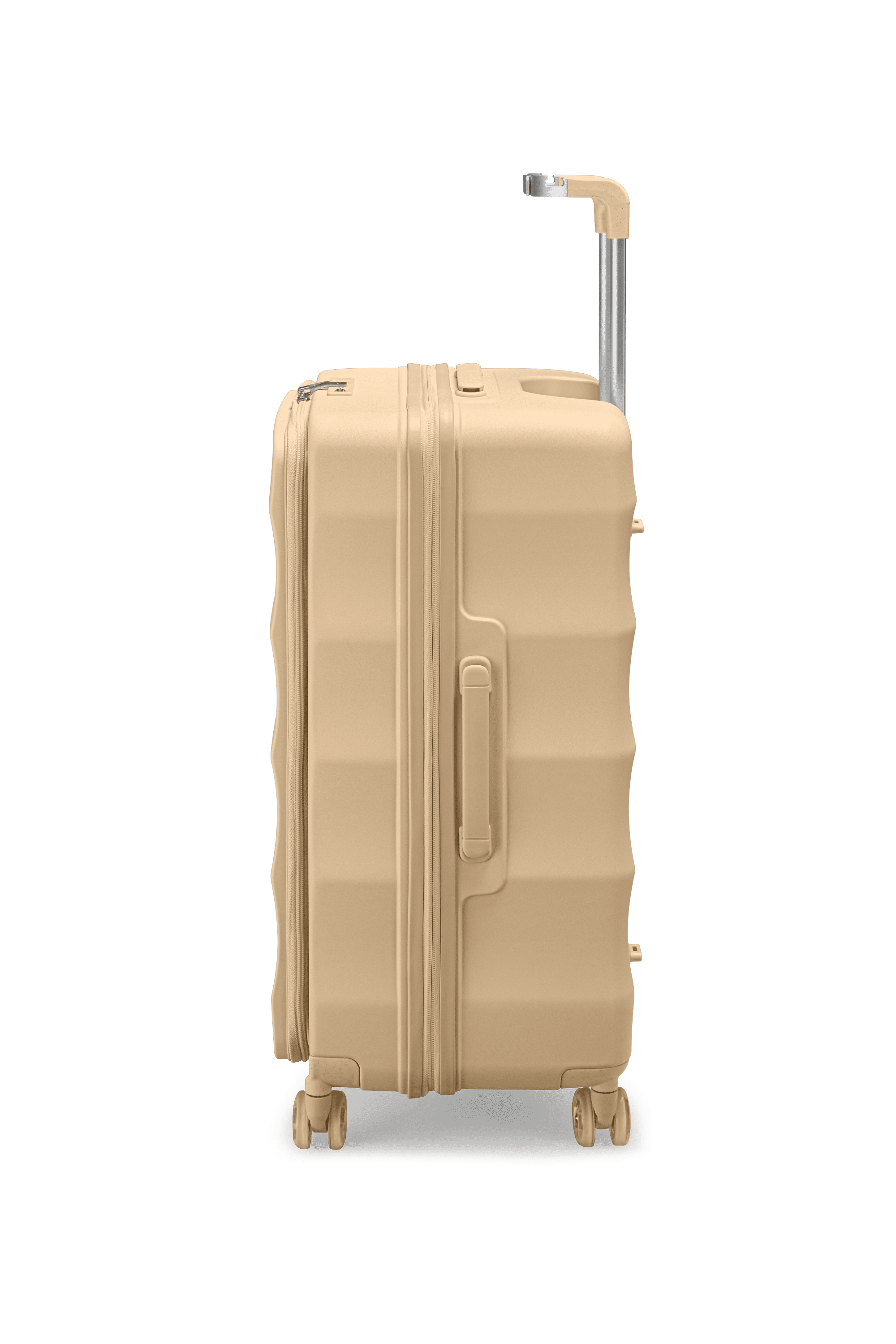 砂嵐の中のタンクのトランク