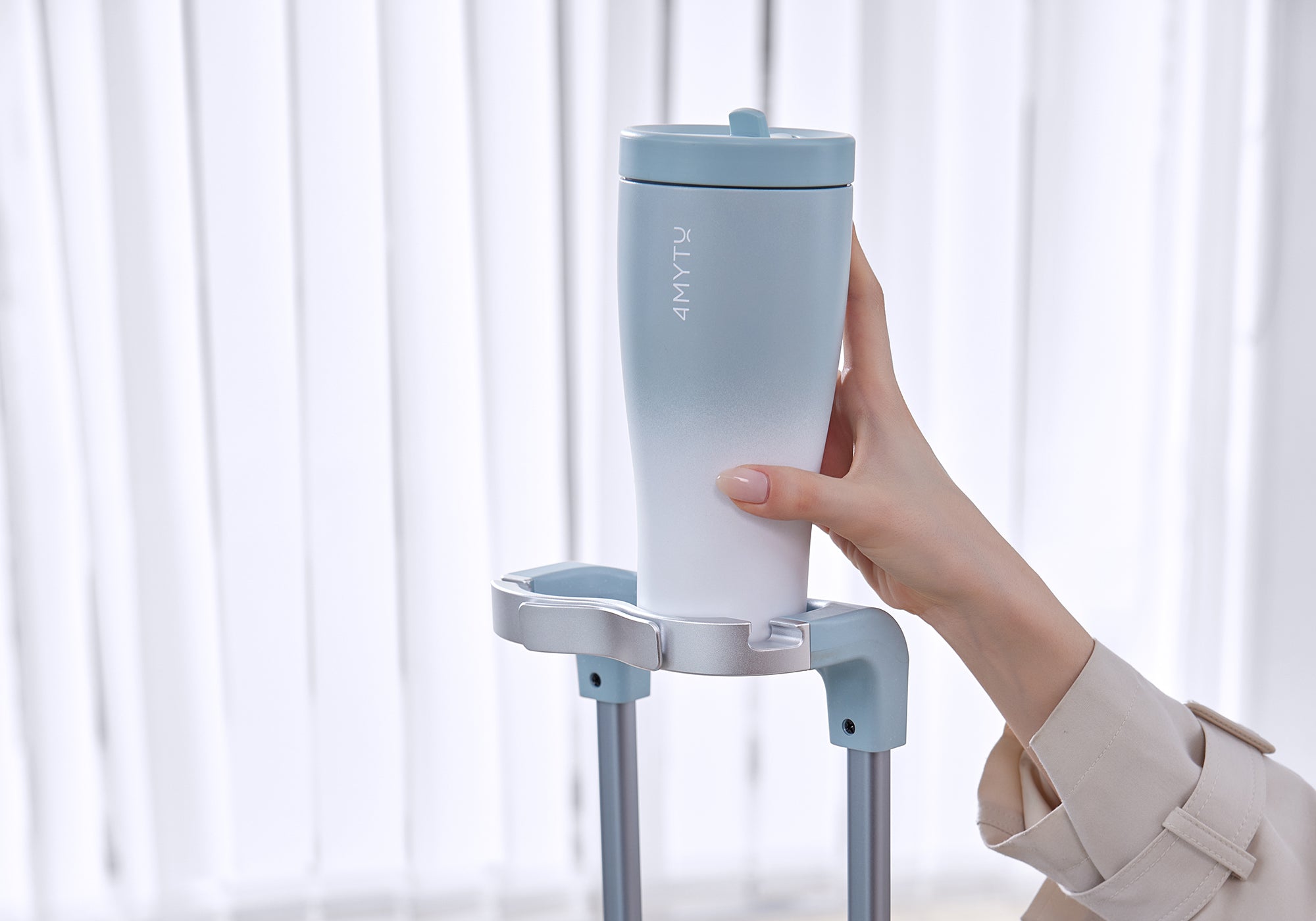 Tank Carry-On in Sandstorm