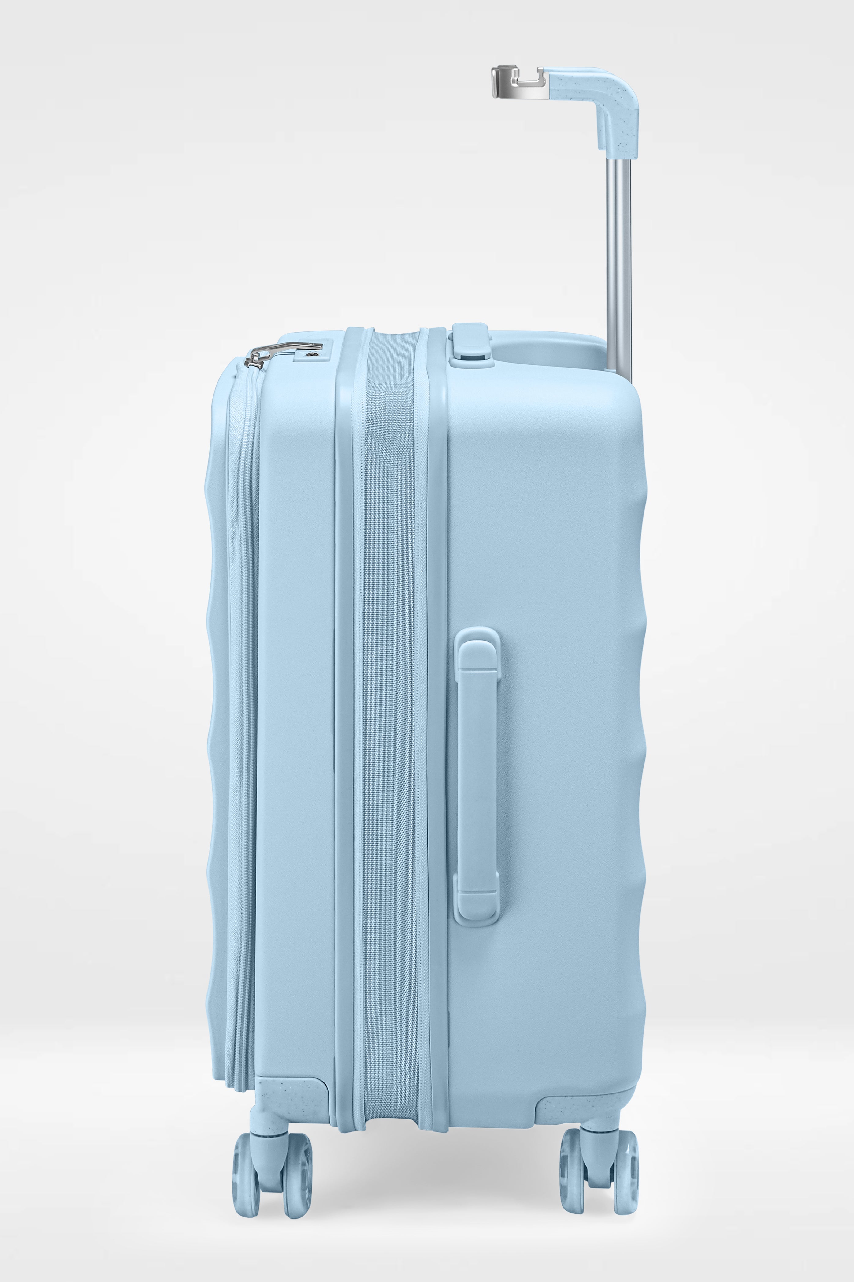 Tank Carry-On in Delicate Blue
