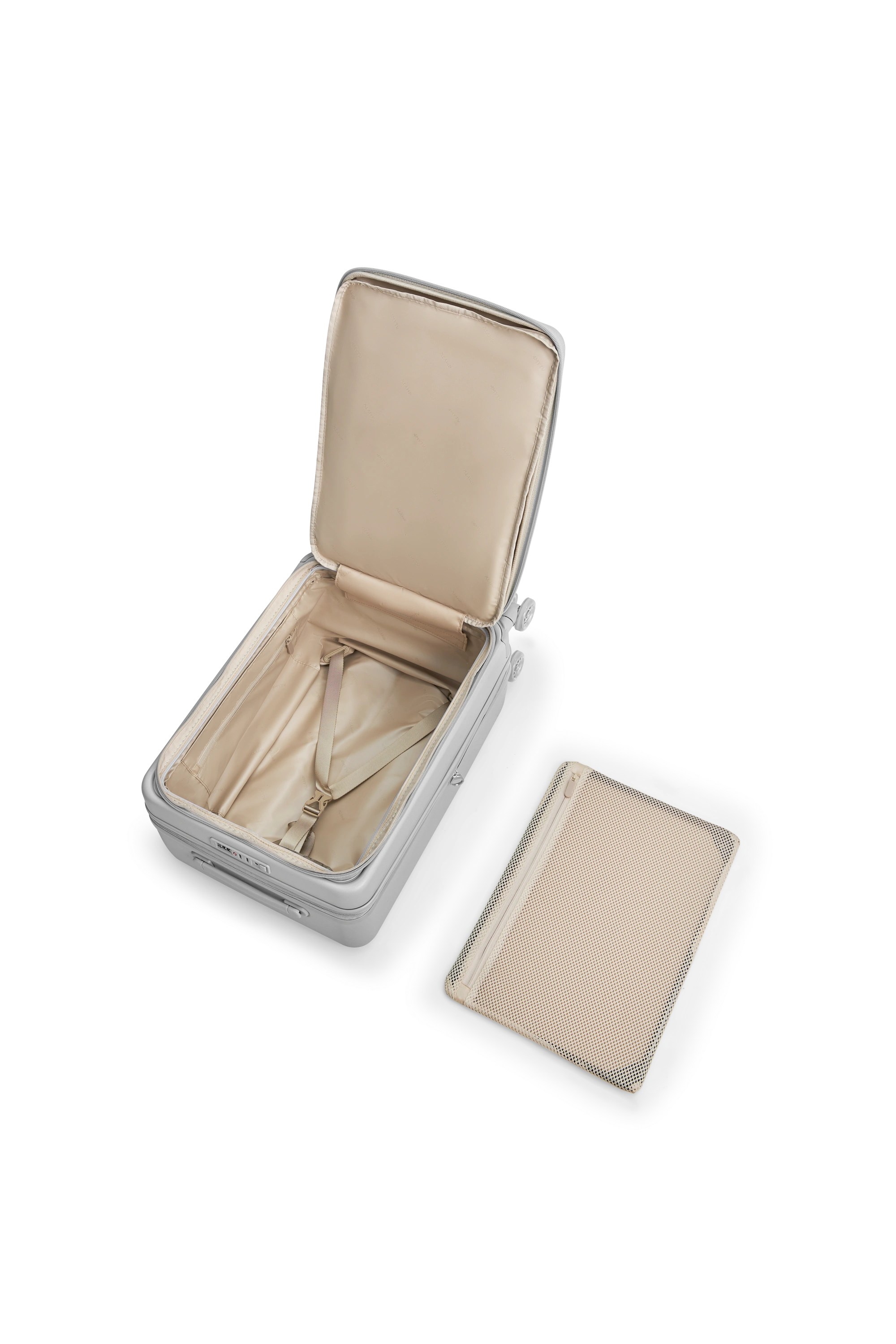 燃えるような赤のDomestic Tank Carry-On 