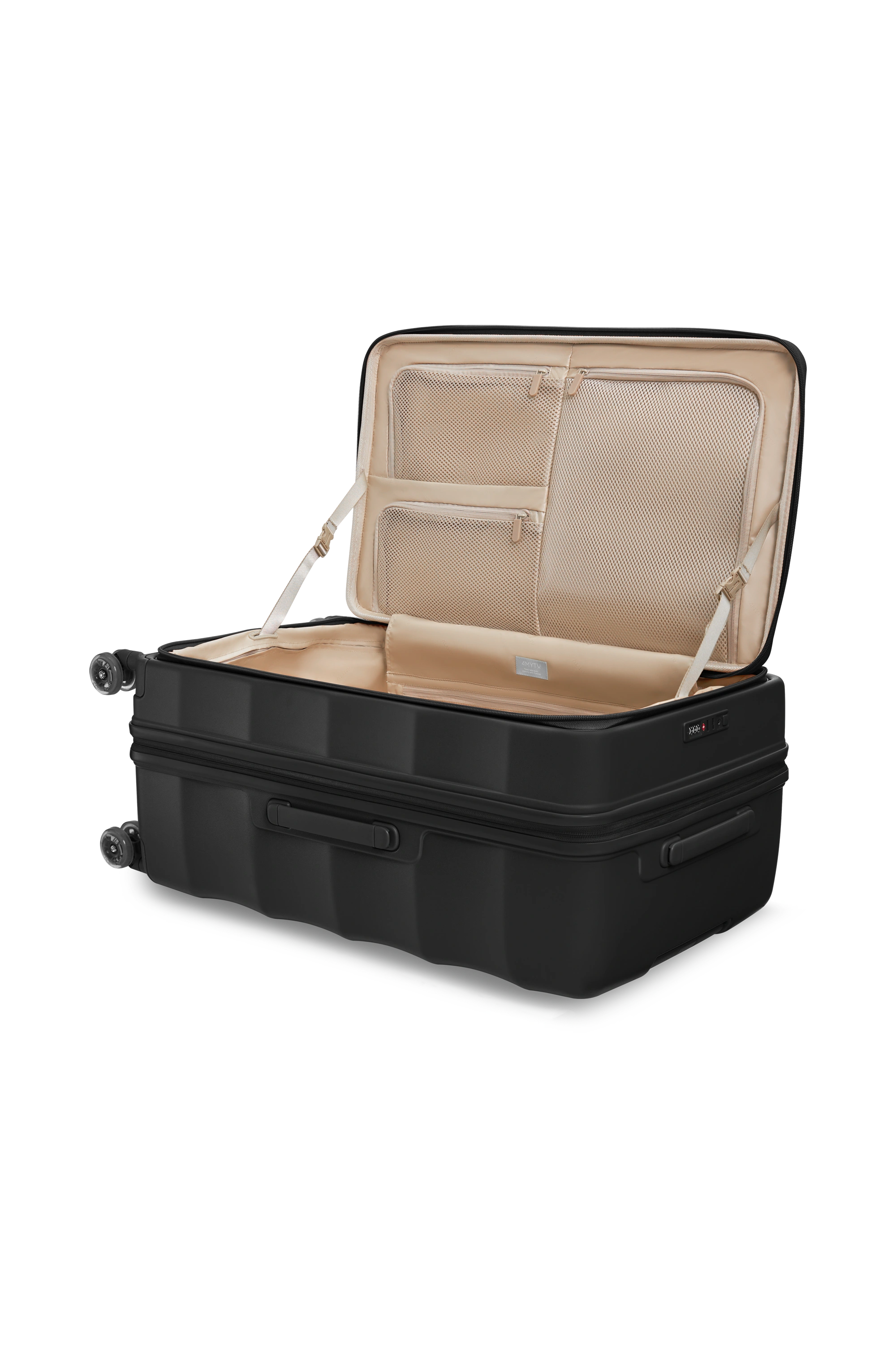 Tank Lite Max Trunk in Jet Black